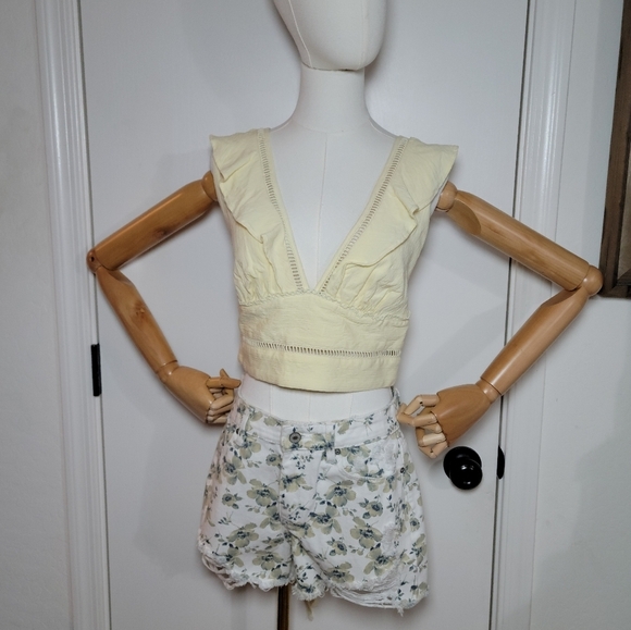 KanCan Floral Summer High Rise Shorts 100% Cotton Size Medium - Picture 1 of 8